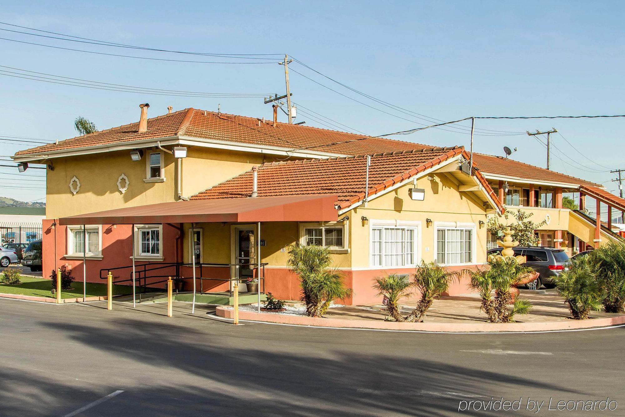 Rodeway Inn & Suites Near The Coliseum & Arena Oakland Ngoại thất bức ảnh